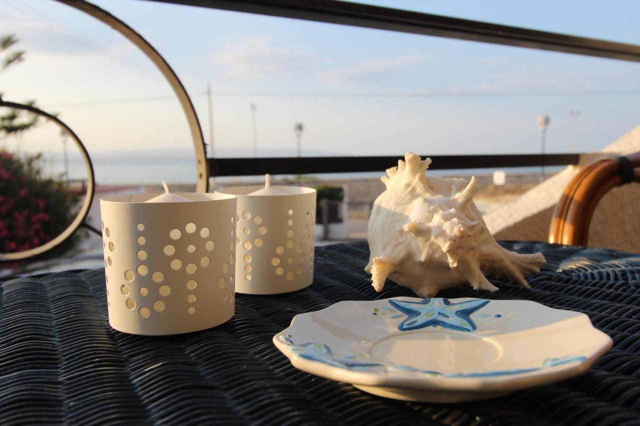 Seahorse In Marzamemi, Una Terrazza Sul Mare Apartamento Exterior foto