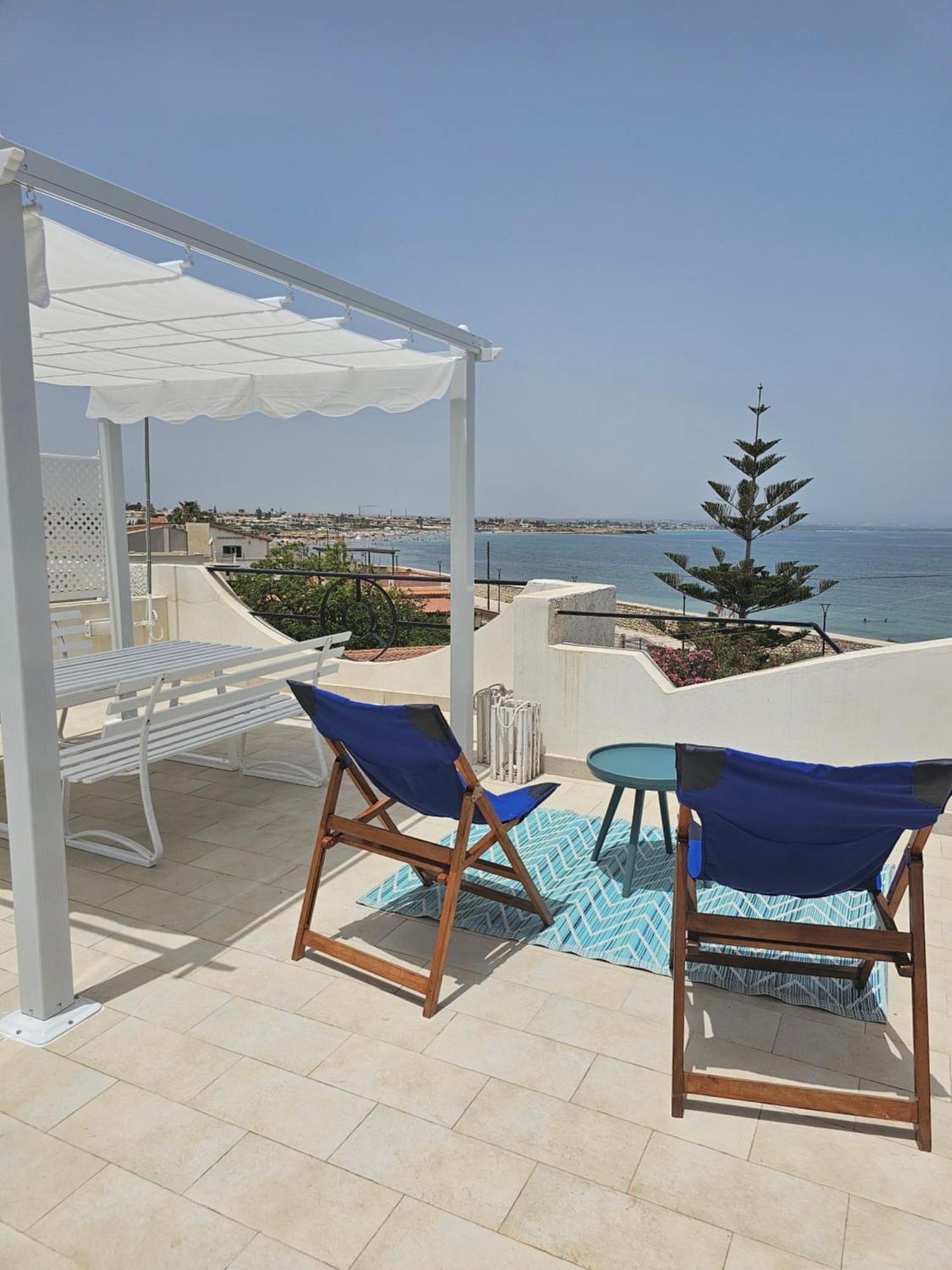 Seahorse In Marzamemi, Una Terrazza Sul Mare Apartamento Exterior foto